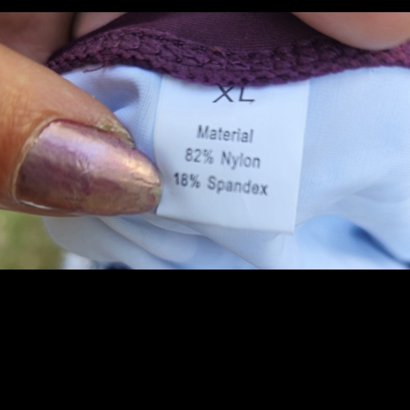 NWOT- Floral- Long Sleeved Rashgard- Bathing Suit Top with Built in Bra- Size XL - Picture 6 of 7